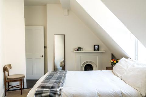 2 bedroom penthouse to rent, The Cloisters, 145 Commercial Street, Spitalfields, E1