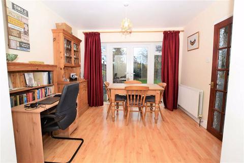 99 Mayfield Drive, Caversham, Reading, RG4 5JR