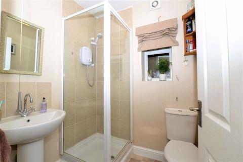 99 Mayfield Drive, Caversham, Reading, RG4 5JR