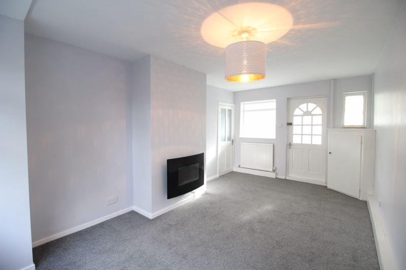 Hexham Avenue, Hebburn 2 bed semidetached house £100,000