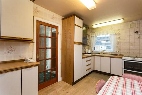 2 Springfield Drive, Barlby, Selby, YO8 5JN