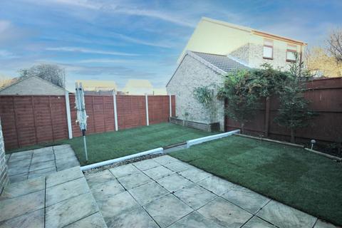 19 Beechfield, Coulby Newham, Middlesbrough, TS8 0TY