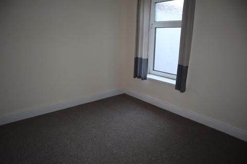 29 Danlan Road, Pembrey, Burry Port, SA16 0UF