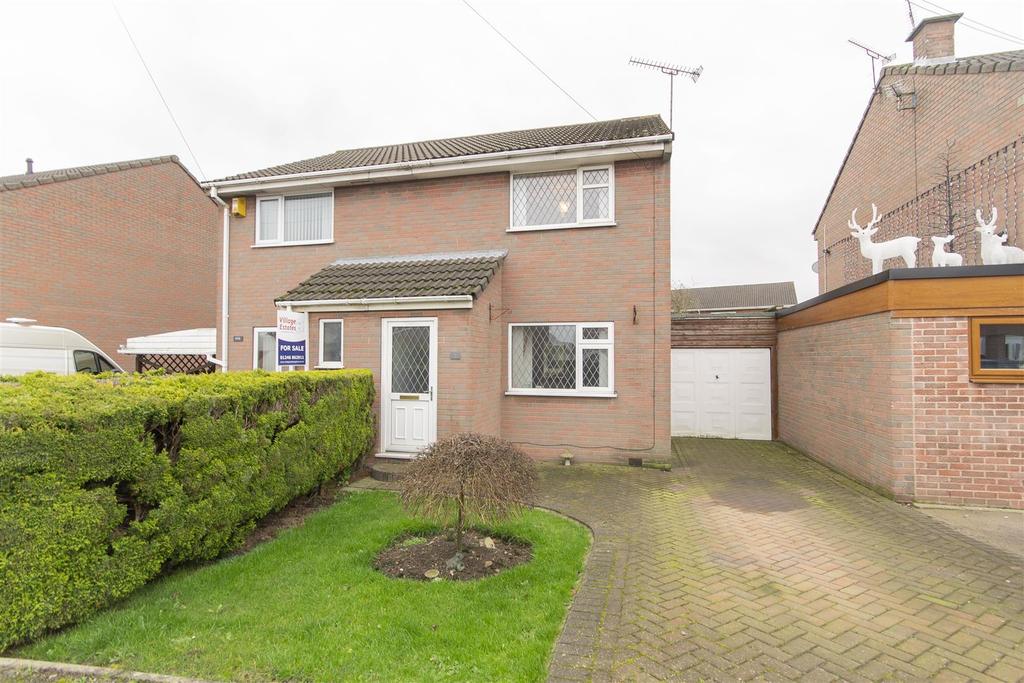 Dale View Road, Lower Pilsley, Chesterfield 2 bed semidetached house