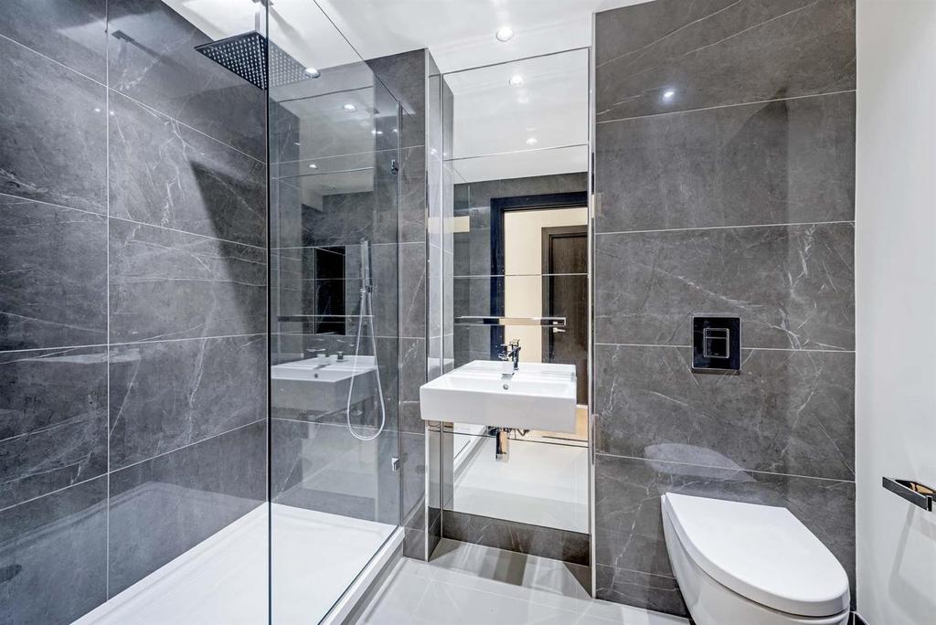 7043 garton jones 28 cascade building 9 lo.jpg