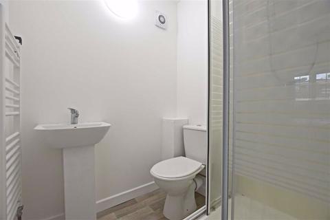 2 Coltman Close, Gloucester, GL1 3QJ