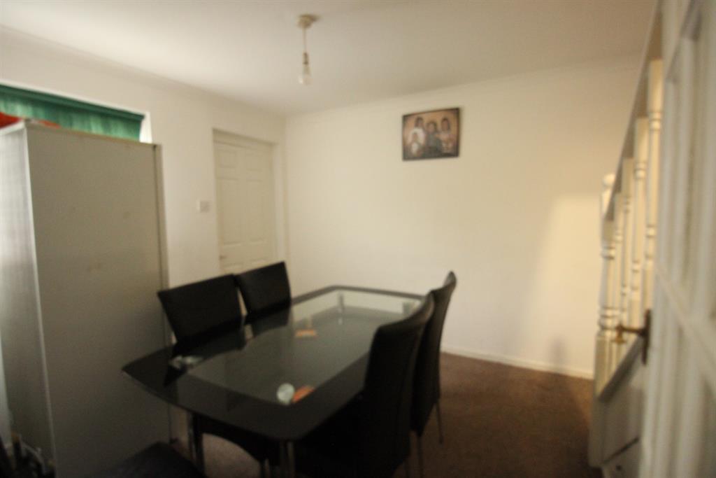 Angle of dining room