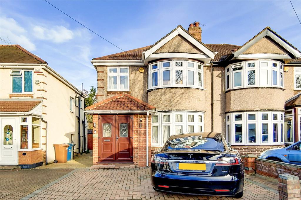 Walton Road, Harrow, HA1 3 bed semidetached house £600,000