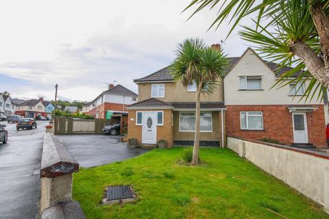 2 Lynton Road, Bristol, BS3 5LX