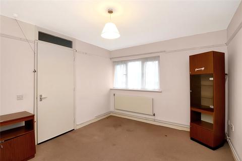 1 bedroom flat for sale - Hanover Gardens, High Street, Abbots Langley, Hertfordshire, WD5