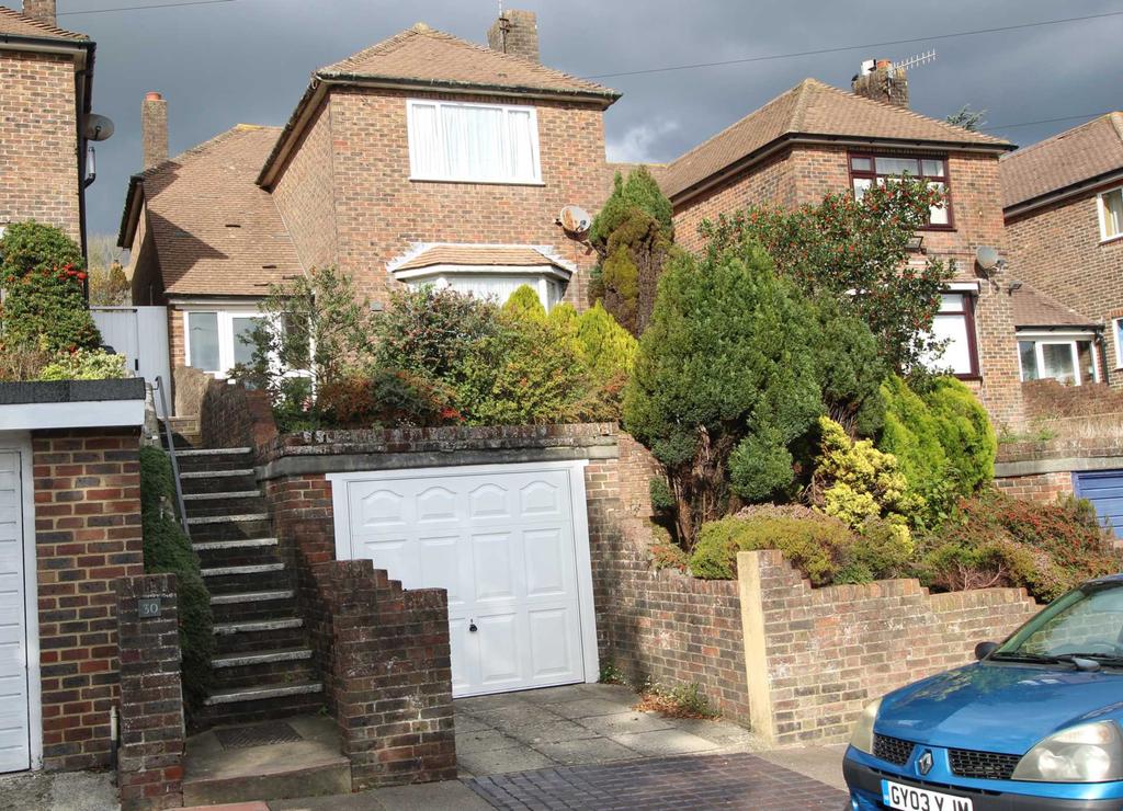 Osborne Road, Eastbourne, BN20 8JL 3 bed detached house £350,000