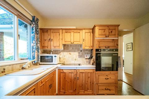 The Spinney Manor Road, Goring, Reading, RG8 9ED