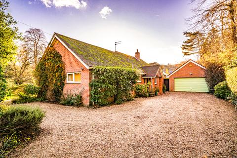 The Spinney Manor Road, Goring, Reading, RG8 9ED