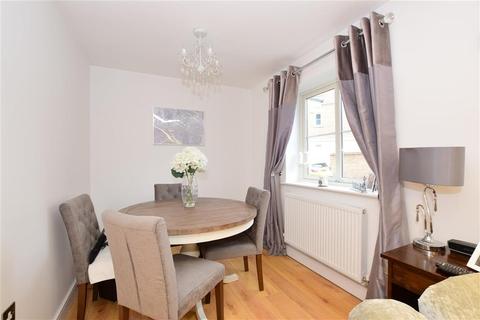 85 Buckingham Road, Epping, CM16 5AF