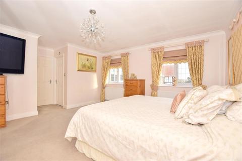 50 Asquith Road, Gillingham, ME8 0JD