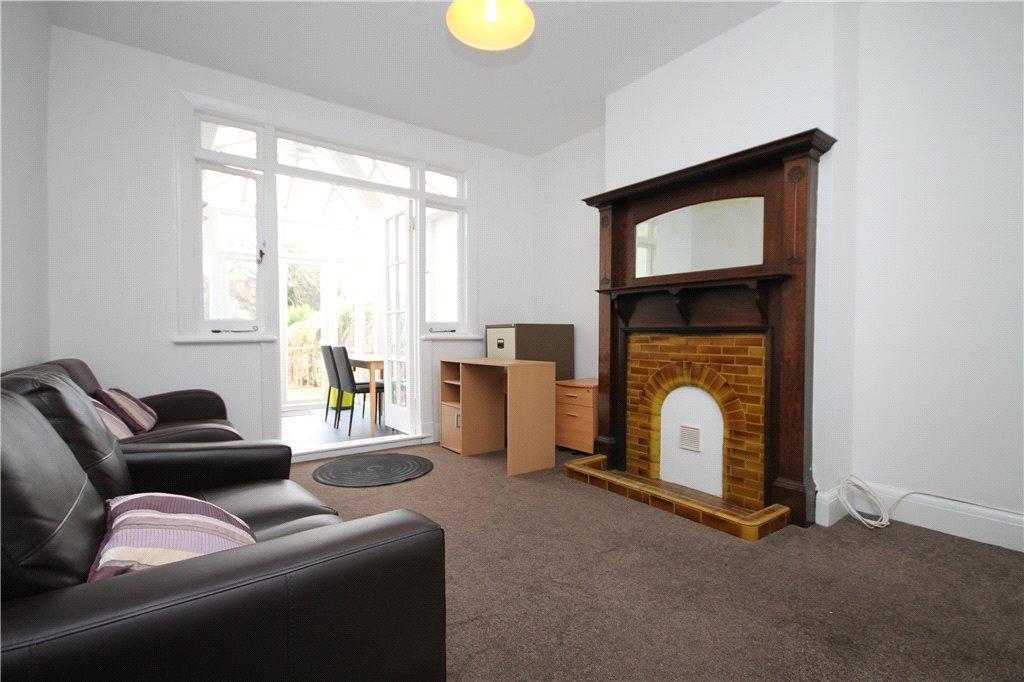 Woodvale Avenue, London, SE25 5 bed semidetached house £675,000
