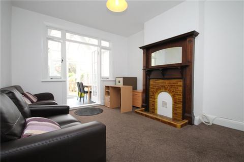 37 Woodvale Avenue, London, SE25 4AD