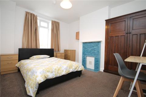 37 Woodvale Avenue, London, SE25 4AD