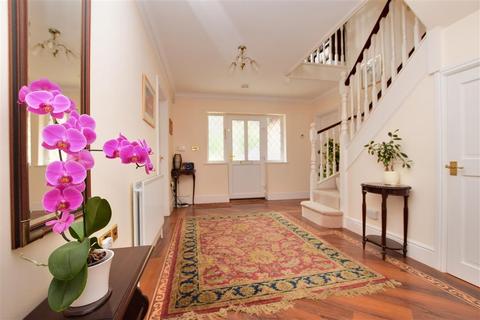 Oak Tree Cottage Boxhill Road, Tadworth, KT20 7JN