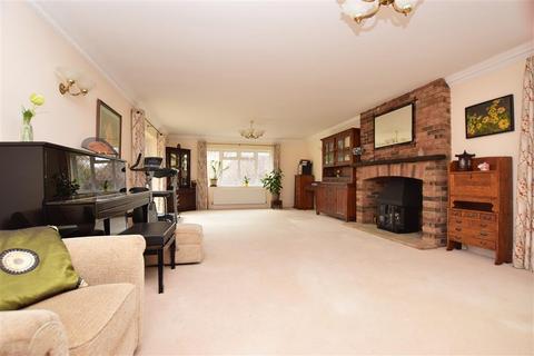 Oak Tree Cottage Boxhill Road, Tadworth, KT20 7JN