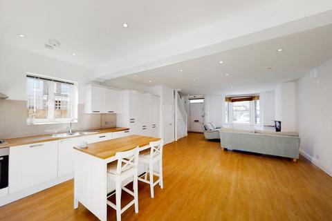 19 Hearne Road, London, W4 3NJ