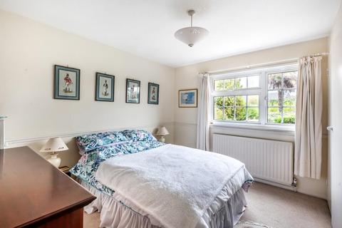 50 Commonfields, West End, Woking, GU24 9JA