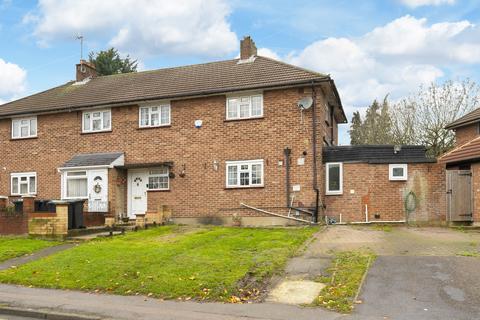 67 Centre Drive, Epping, CM16 4JF