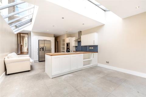 90 Adys Road, London, SE15 4DZ