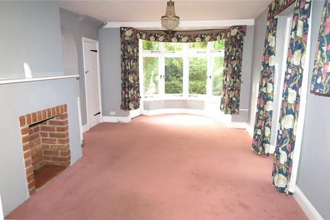 2 Museum Hill, Haslemere, GU27 2JR