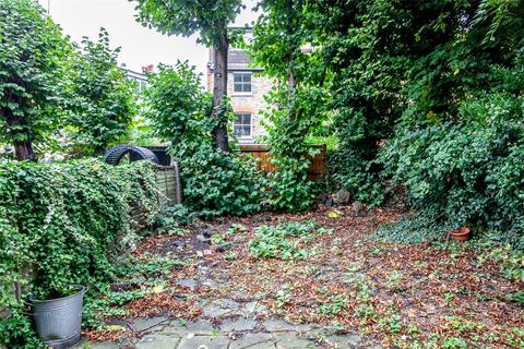 Flat A, 22 Milton Avenue, London, N6 5QE