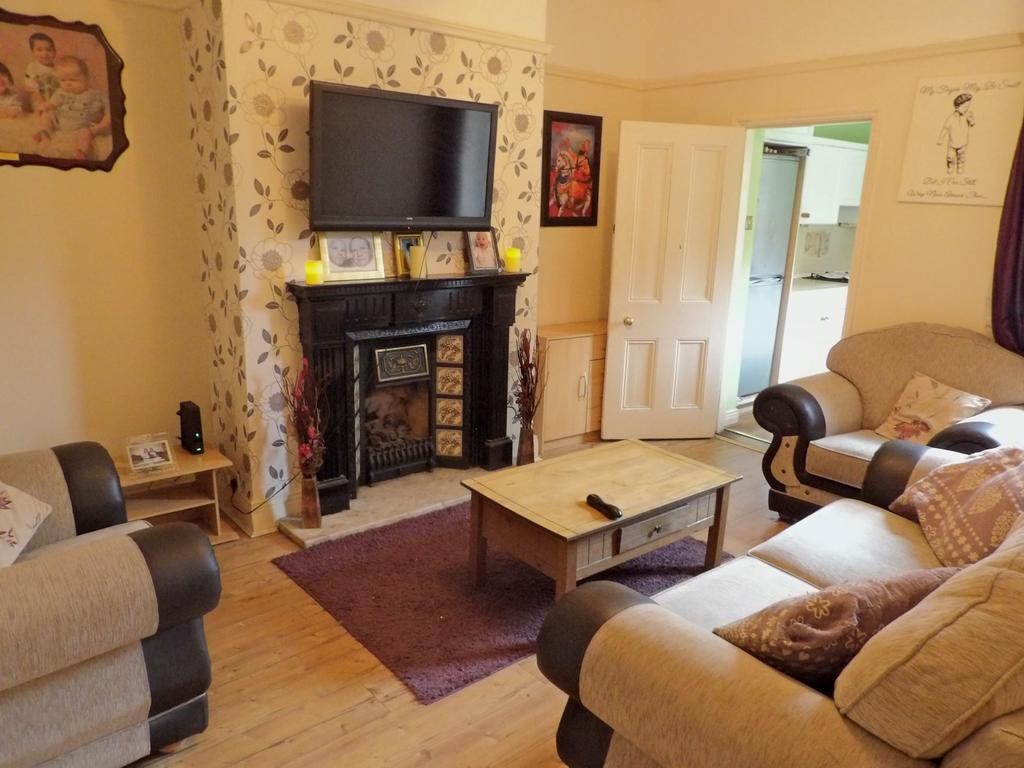 Vine Street, South Shields, Tyne and... 2 bed ground floor flat £35,000