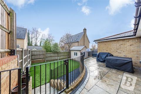 8 Milan Walk, Brentwood, CM14 4HQ