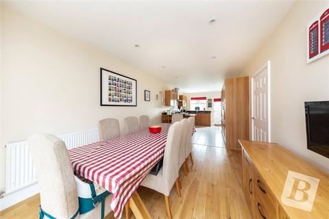 8 Milan Walk, Brentwood, CM14 4HQ