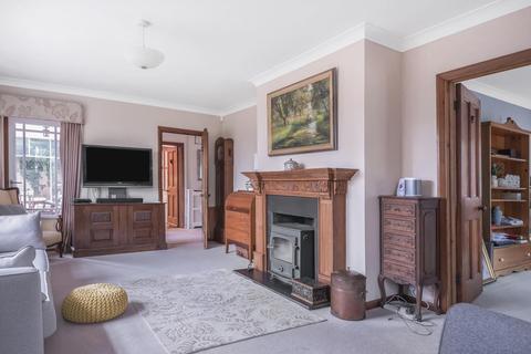 Woodstock Carron Lane, Midhurst, GU29 9LD