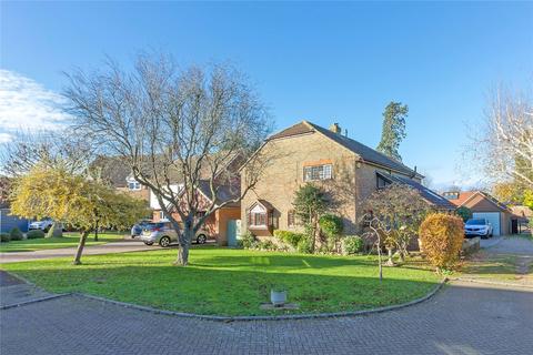 8 Barn Close, Borden, Sittingbourne, ME9 8JW