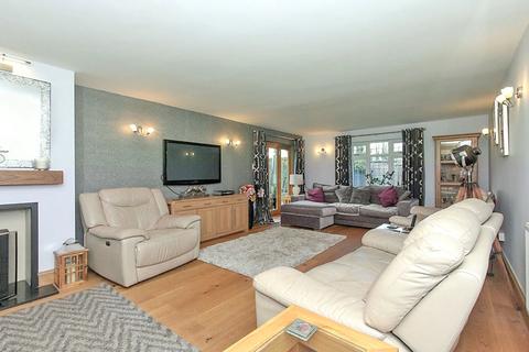 8 Barn Close, Borden, Sittingbourne, ME9 8JW