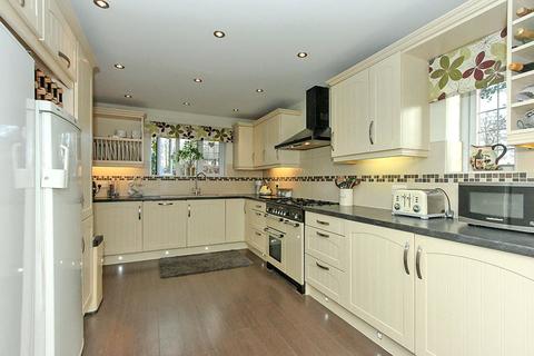 8 Barn Close, Borden, Sittingbourne, ME9 8JW