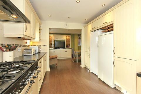 8 Barn Close, Borden, Sittingbourne, ME9 8JW