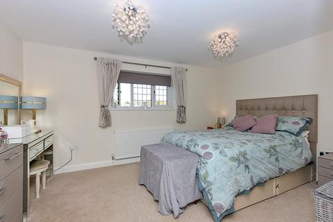 8 Barn Close, Borden, Sittingbourne, ME9 8JW