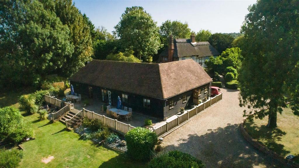 Milstead, Sittingbourne, Kent, ME9 10 bed detached house £1,500,000