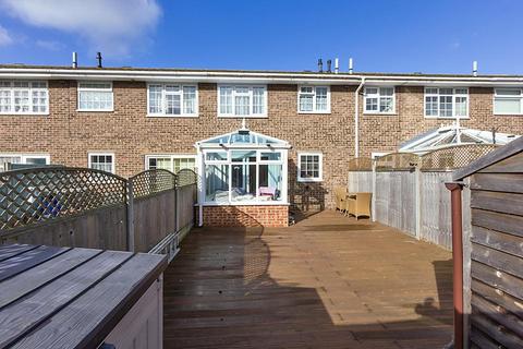 46 Periwinkle Close, Sittingbourne, ME10 2JU