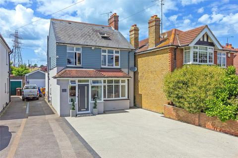 4 bedroom detached house for sale, Bobbing Hill, Bobbing, Sittingbourne, Kent, ME9