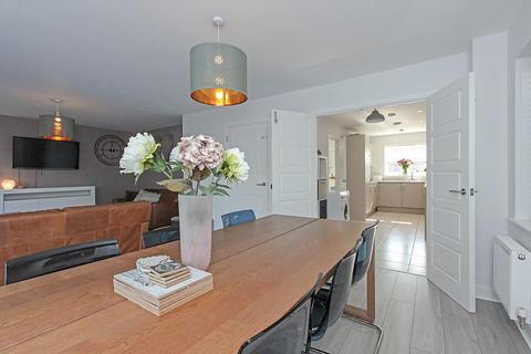 6 Deane Close, Sittingbourne, ME10 3ES