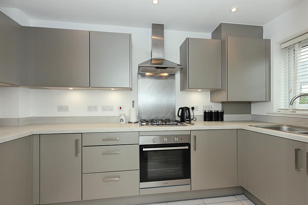 Bar-Kitchen 1.jpg