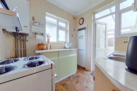 87 Ferguson Avenue, Romford, RM2 6RP