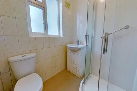 87 Ferguson Avenue, Romford, RM2 6RP