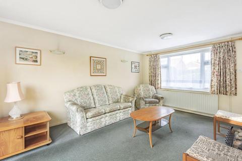 13 Amberley Drive, Woodham, Addlestone, KT15 3SN
