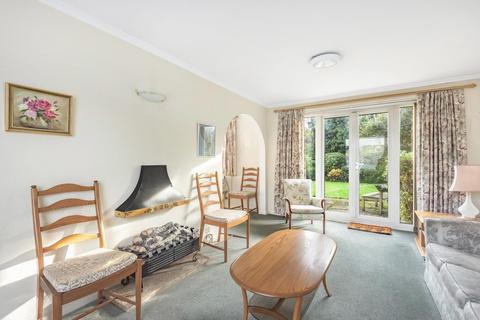 13 Amberley Drive, Woodham, Addlestone, KT15 3SN
