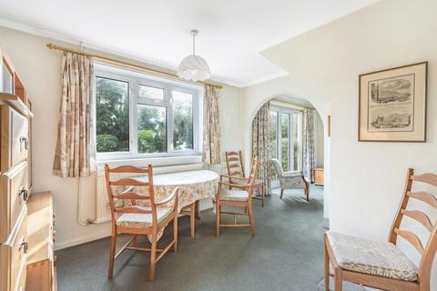 13 Amberley Drive, Woodham, Addlestone, KT15 3SN