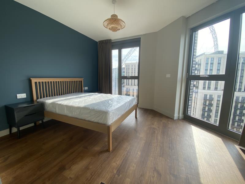 Apartment in Wembley - View 4